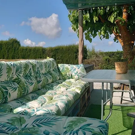 Finca Foremana: Tranquil Country Villa with Entertainment and Outdoor Adventures Albunuelas Exterior photo